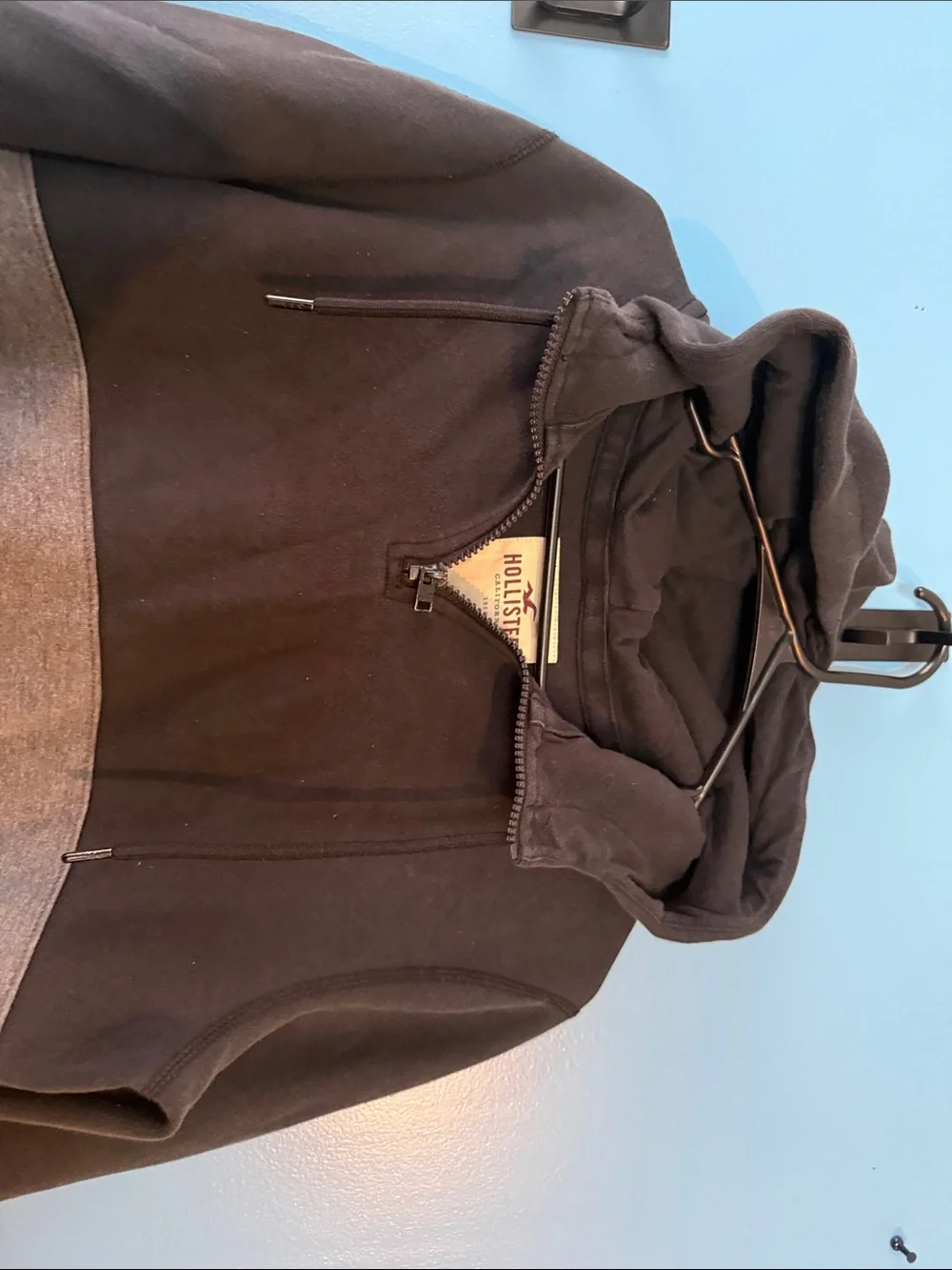 Hollister men crewneck